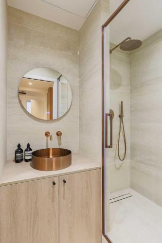 Elegant apartment - 1BR- 4P- Trocadéro - image 5