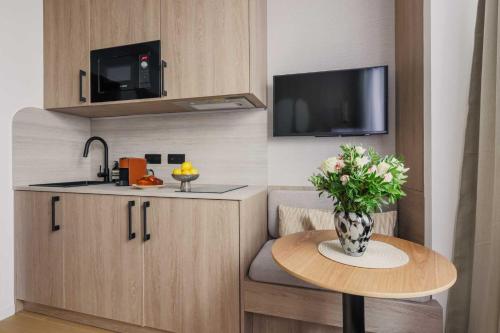 Elegant apartment - 1BR- 4P- Trocadéro - image 13