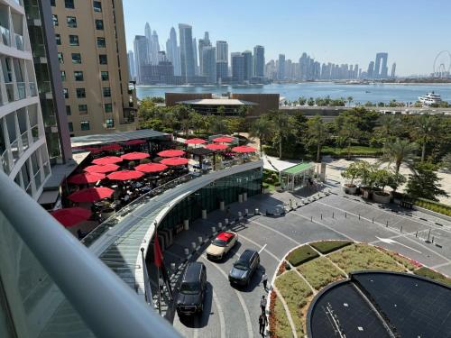 FullSeaView-RoofTopPool Free Private WestBeachAccess, Дубай (фото 7)