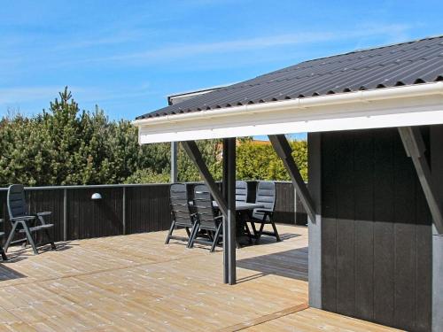 Tranquil Oasis near Golf Course-By Traum