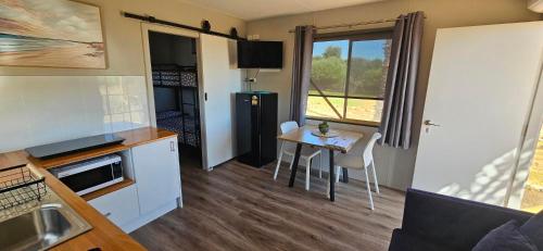 Drummond Cove Holiday Park Home in Geraldton