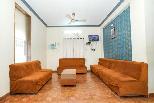 Shwetha Lodge in Kollur