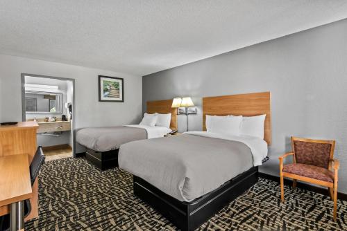 Quality Inn Bowling Green - image 8
