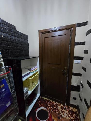 Deluxe Furnished Studio Jubaiha - image 11
