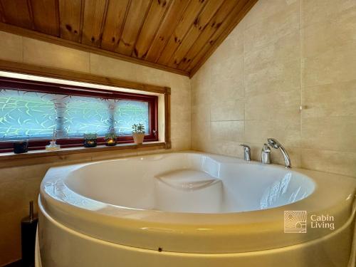 Modern cabin sauna, BBQ & beautiful view Filefjell in Tyinkrysset