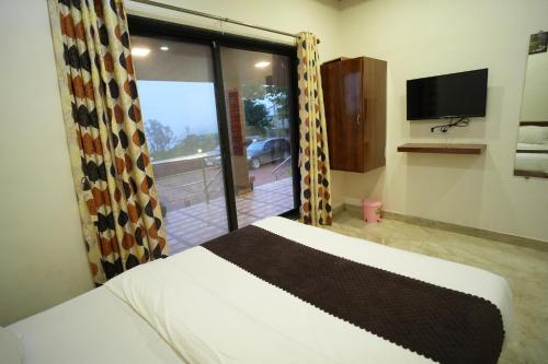 Prime Villa & Restaurant in Gureghar