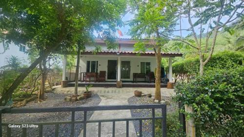 Cozy Apartment Kitchen 1 in Baan Loh Du Yong