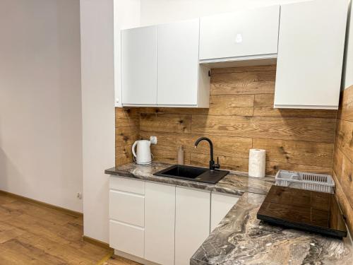 Cztery Kąty w Rynku by LibertaRent (Cztery Katy w Rynku by LibertaRent) in 瓦烏布日赫