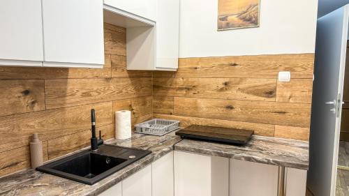 Cztery Kąty w Rynku by LibertaRent (Cztery Katy w Rynku by LibertaRent) in 瓦烏布日赫