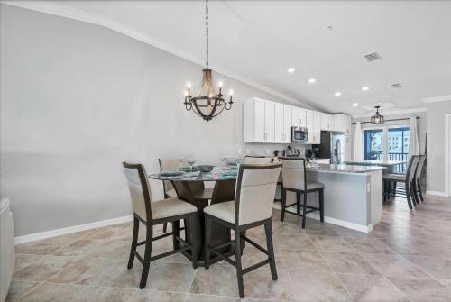 GRH14634 - Charlotte Harbor Area - 2 Bed 2 Baths Condo, Tropical Gulf Acres (foto 9)