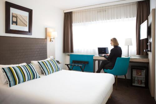 Hotel Lille Europe - image 2