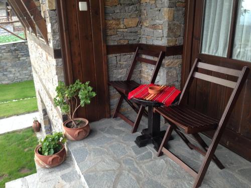 Delchevata Kushta V Leshten