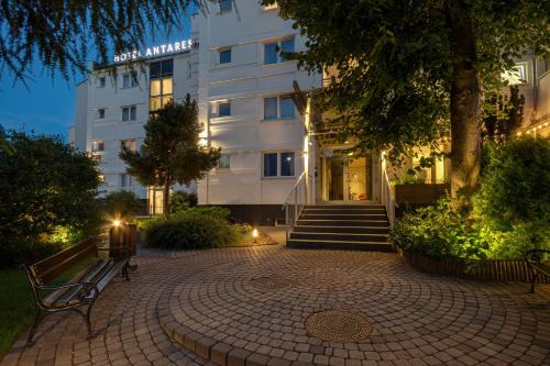 Unterkunft von außen, Antares Hotel in Gdingen