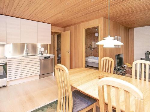 6 person holiday home in Læsø-By Traum in 萊索島