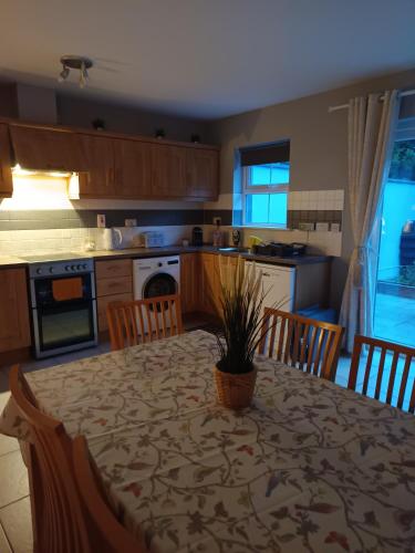 Gorgeous 3 bedroomed house 17 sheen view in Killowen