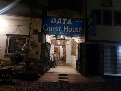 Data Guest House, Dargai