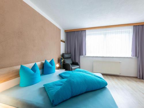 Apartment in Strengen near Ski Slopes - Strengen