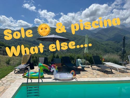Басейн, Case Apuane in Мiнучанно