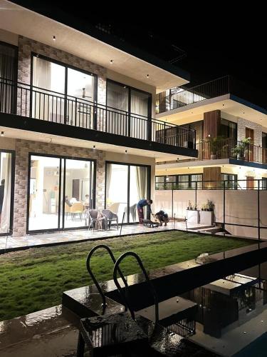 Nuwara Eliya Karjat - 5BHK Villa in Jambrung