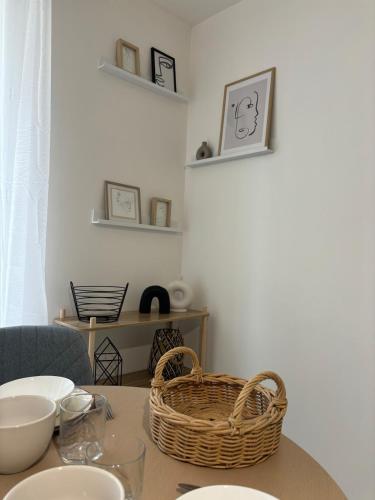 Le Contemporain - 2p - wifi in Avenue de la Liberation