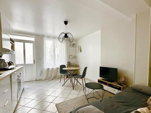 Le Contemporain - 2p - wifi in Avenue de la Liberation