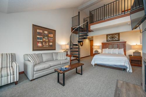 A309 Studio & Loft Lake View detail