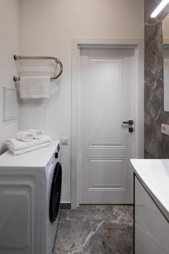 Stylish Studio Gateway I Queen Bed & Relaxing, Riga (foto 5)