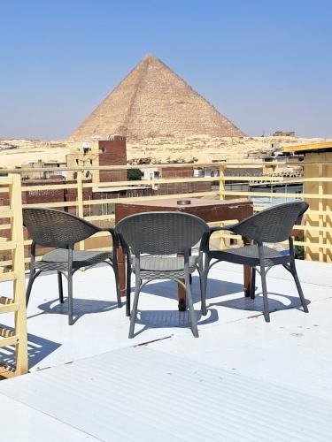 The Great Golden Pyramid - main image