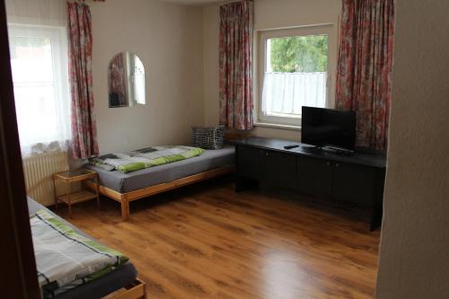 Möblierte Zimmer mit Gemeinschaftsküchen und Wohnungen in Thüringen Wald (Moblierte Zimmer mit Gemeinschaftskuchen und Wohnungen in Thuringen Wald) in Crawinkel