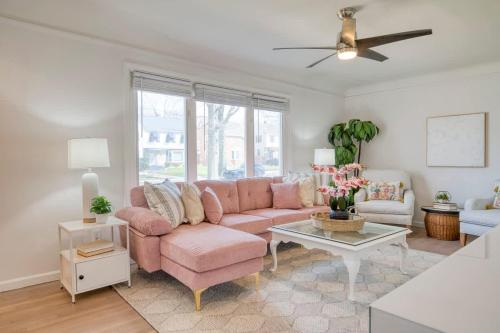 Stylish 3BR w Sunroom & Deck, Cleveland (foto 7)