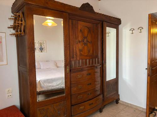 Το πετρόσπιτο (Το πετροσπιτο) in 아노 라베니아