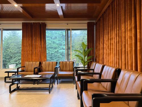 共用Lounge/電視區, Tabash Hotel, Murree in 穆里