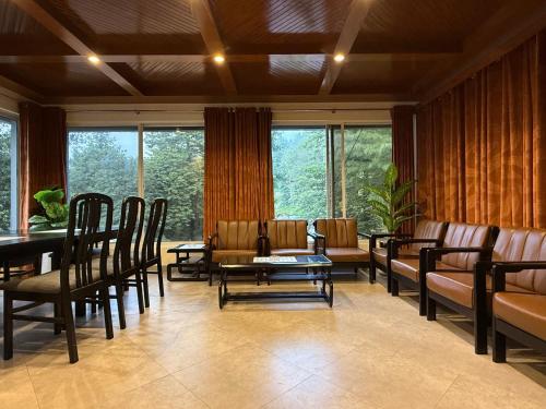 共用Lounge/電視區, Tabash Hotel, Murree in 穆里