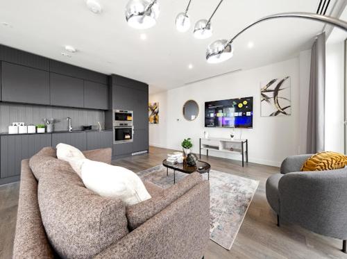 Central London Luxurious 2bed WITH POOL AND ROOFTOP by AYMONS HAVEN, Londyn (zdjęcie 9)