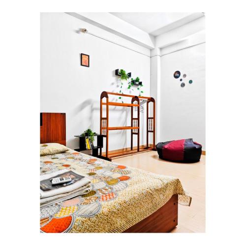 Ronin Stays Private 1BHK with AC Bedroom & Kitchen - Guwahati