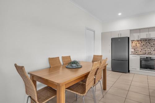 Saltwater Apartments in إدين