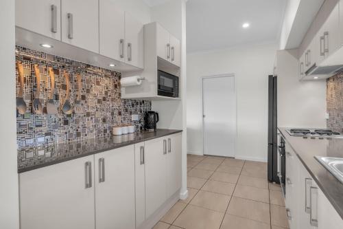 Saltwater Apartments in إدين