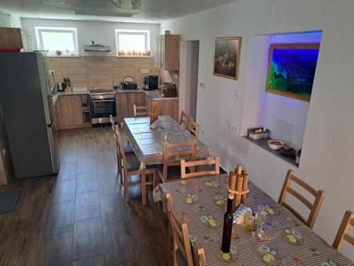 Vár-Völgye Vendégház (Var-Volgye Vendeghaz) in Csesznek