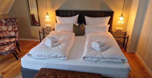 Deluxe Double Room with Shower