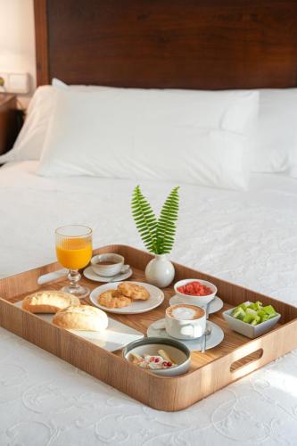 2 twin beds