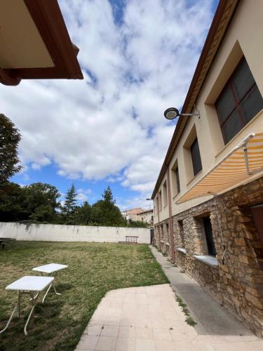 Kert, Albergue La Chopera Inestrillas in Szent Felices