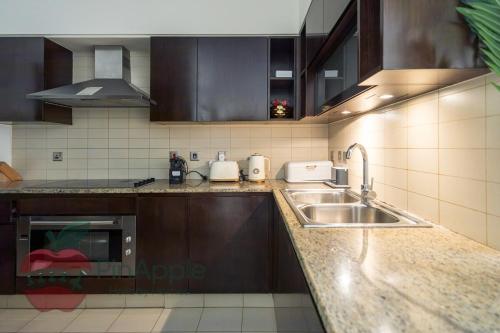 Lux 2 BR Private Beach Access, Dubaï (photo 8)