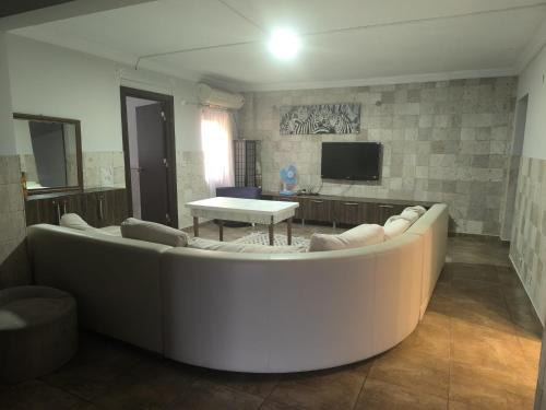 Safari Suit Hotel , Side in Side