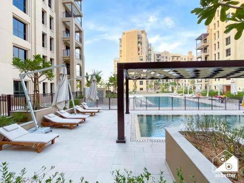 Modern 1BR Jumeirah Living l Pool, Gym & Parking, Dubái (foto 2)
