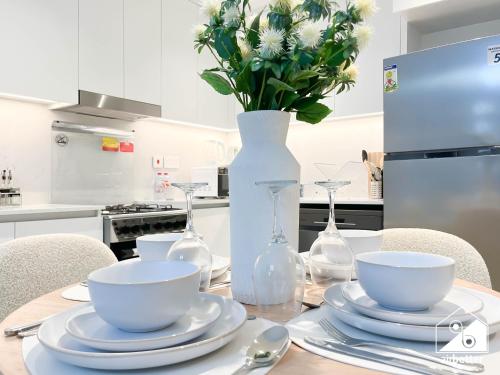 Modern 1BR Jumeirah Living l Pool, Gym & Parking, Dubái (foto 7)