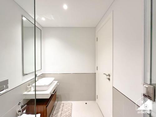 Modern 1BR Jumeirah Living l Pool, Gym & Parking, Dubái (foto 9)
