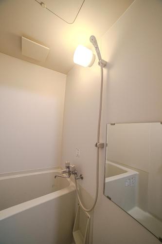 Modern Room, Projector, 1 line to Asakusa, 5 mins walk from Togoshi-ginza Sta