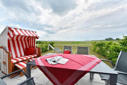 balkon/terras, Ferienhaus Boddenzauber in Breege