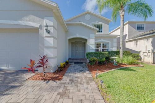 5 Bedroom Platinum Home with Games Room and Spa