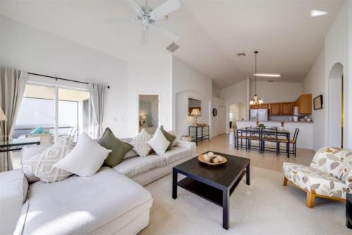 5 Bedroom Platinum Home with Games Room and Spa